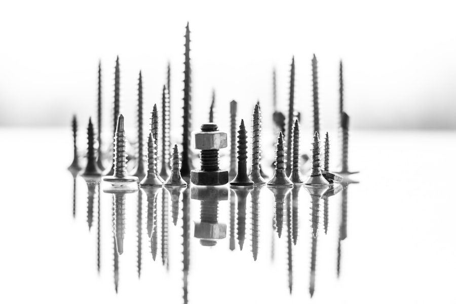 Photo screws
